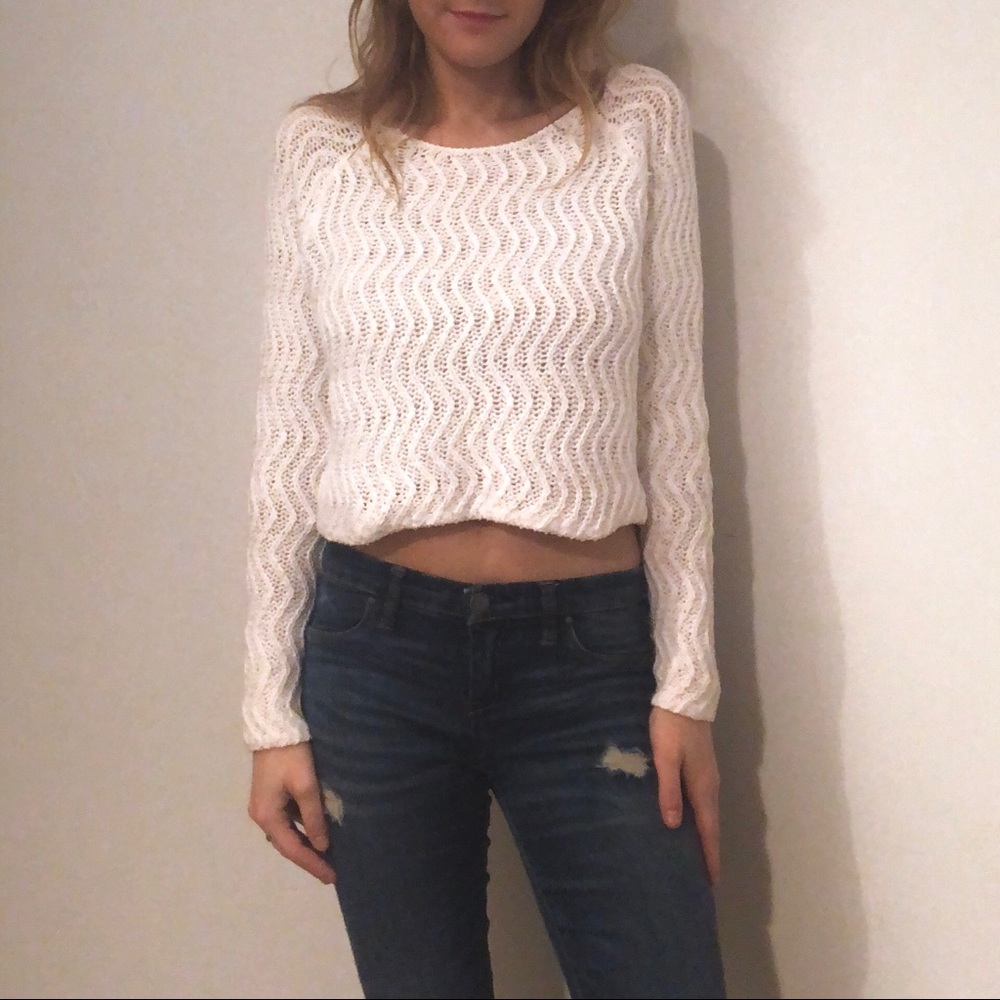 H&M White Crotchet Crop Sweater